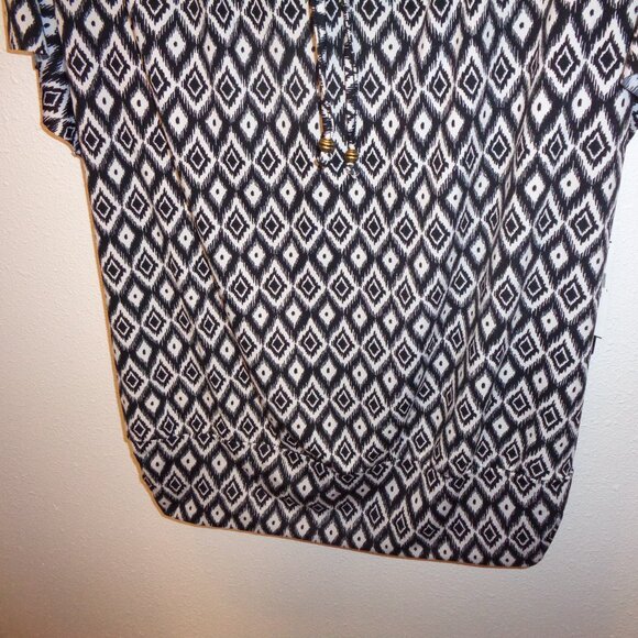 AB Studio Women's Top Size XL NWT - Picture 3 of 10